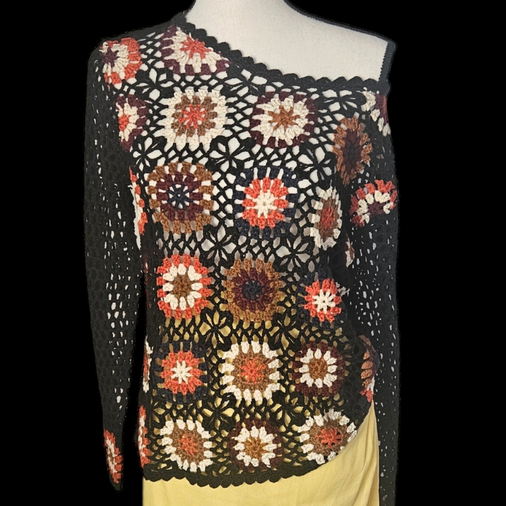 Crochet Boho Top - Picture 3 of 13